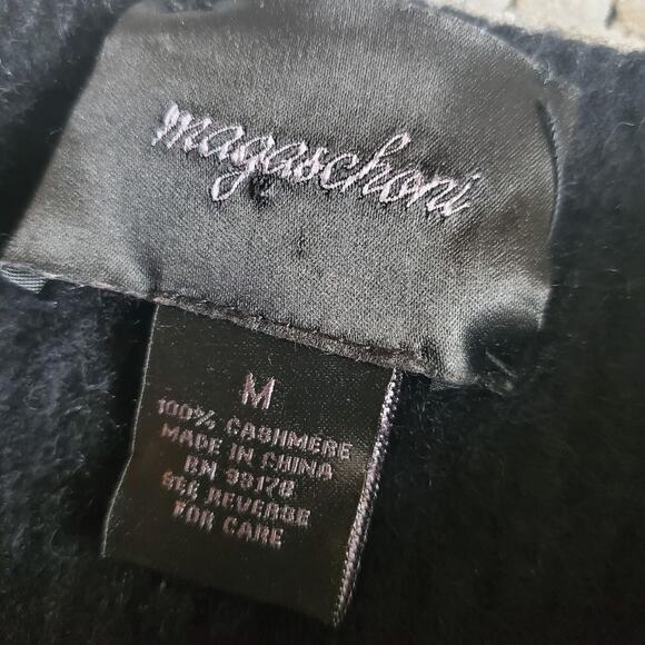 Magaschoni Cashmere Black Bell Sleeve Sweater - Women's Medium - Picture 3 of 8